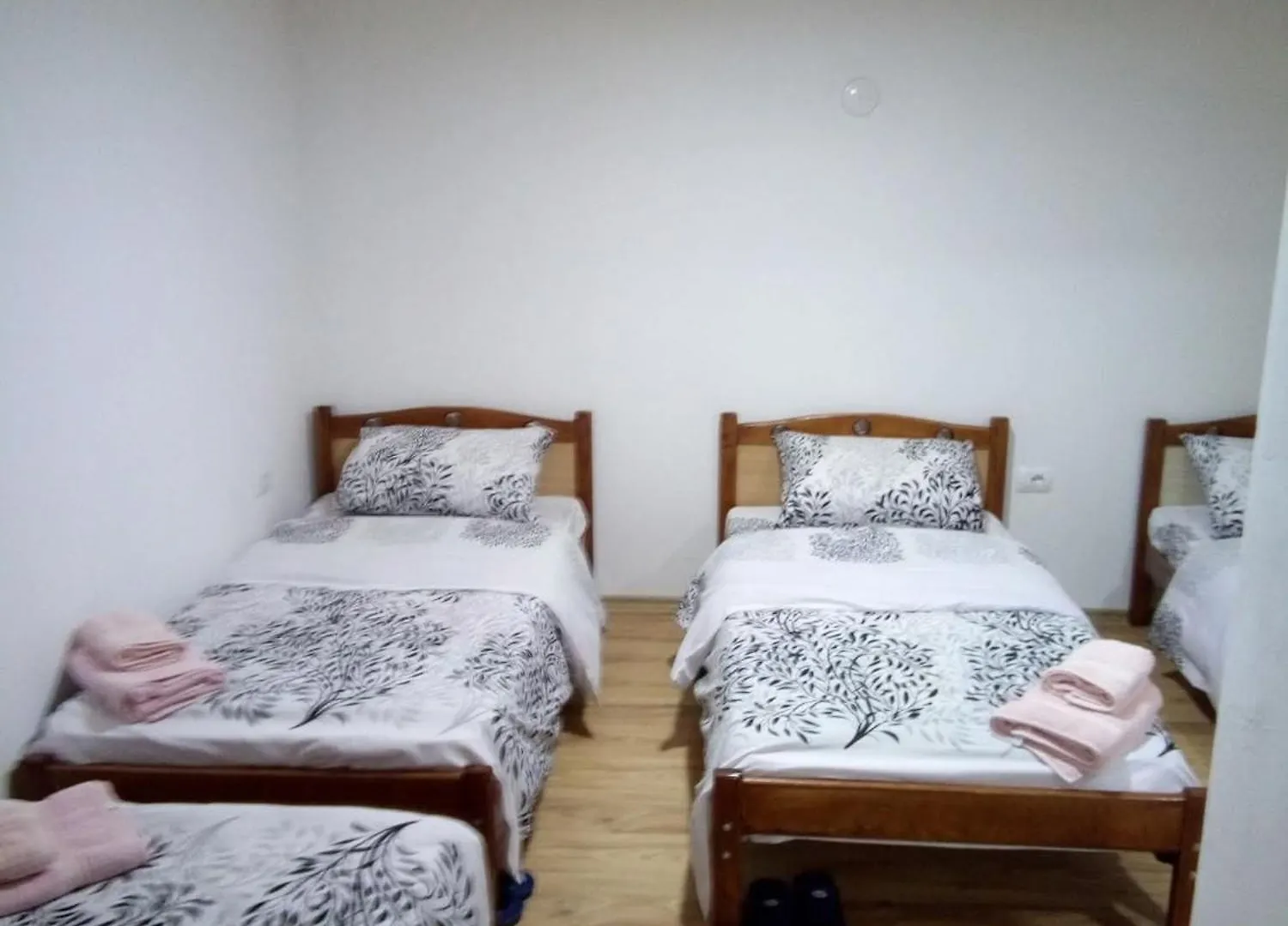 Bujtina Sherifaj Valbone Zajazd