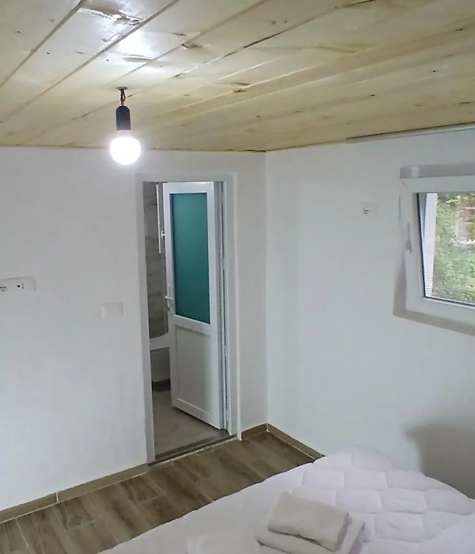 Bujtina Sherifaj Valbone Zajazd