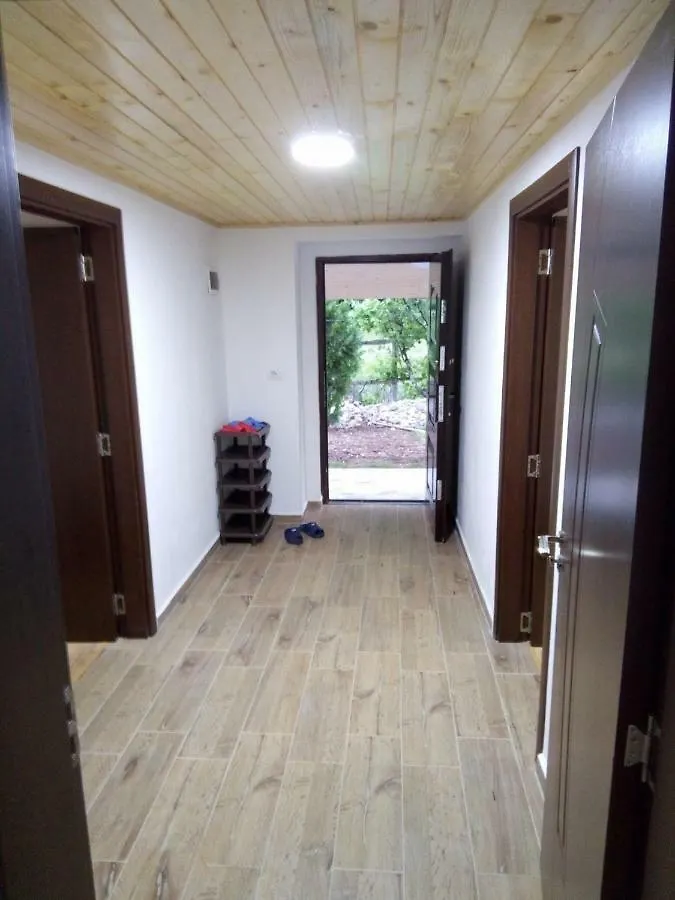 Bujtina Sherifaj Valbone Inn